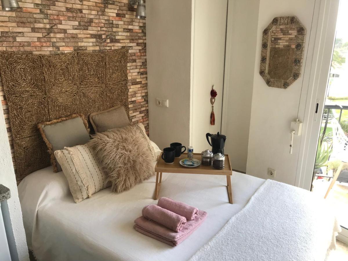 Estudio En Denia Con Piscina Y Wifi Privada, A 100 M Del Mar Exterior photo